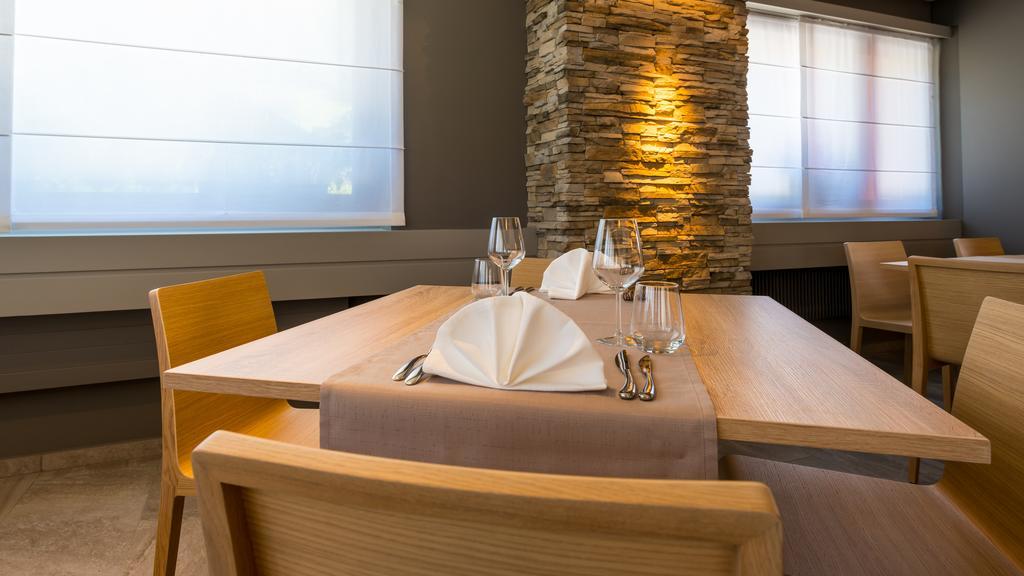 Hotel-Restaurant Ackersand Exterior photo